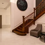 Dianella Elegant Apartment